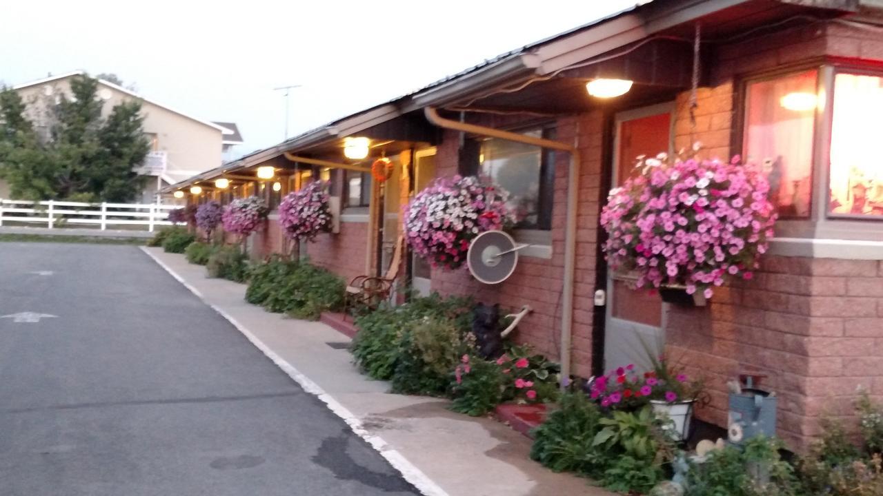 Swiss Mountain Motel Thayne Екстериор снимка